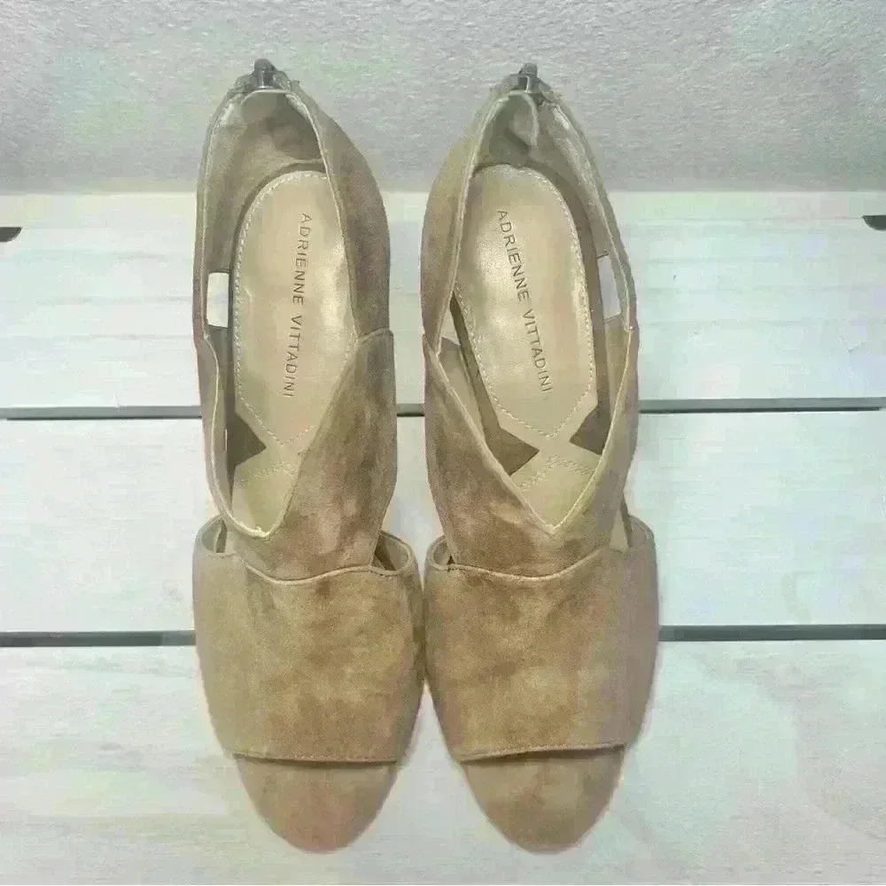 Adrienne Vittadini Tan Suede Gerlinda Open Toe Cutout Heels Size 8 M